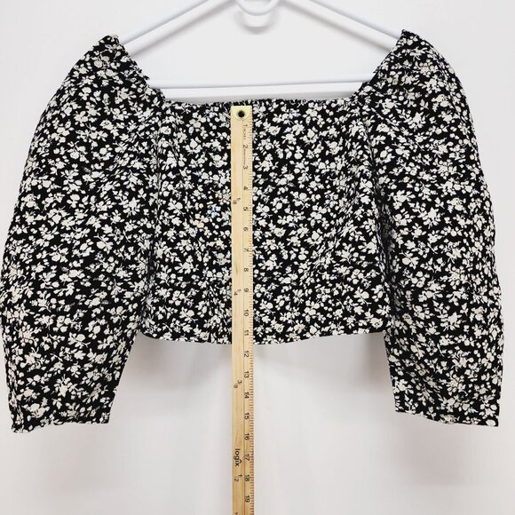 Levi's Floral Cropped Top Women's Size S Black Beige Square Neck Puff Sleeves - Picture 5 of 11